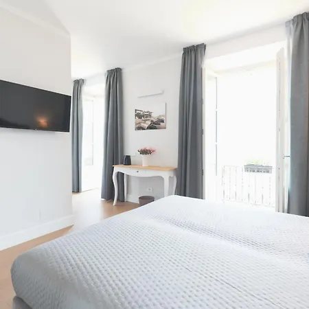 Rivalago Bed & Breakfast 4*