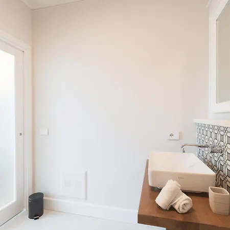Rivalago Bed and Breakfast 4*