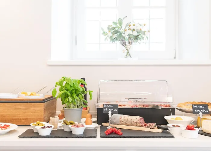 ベッド・アンド・ブレックファスト Rivalago カンノビオ